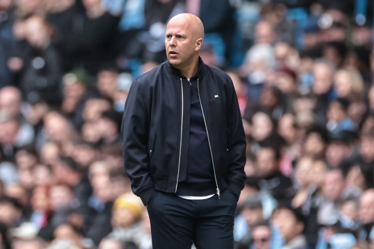 电讯报：芬威体育集团仍对斯洛特抱有信心，并决心继续支持他